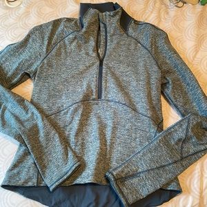 Lulu lemon pullover- blue